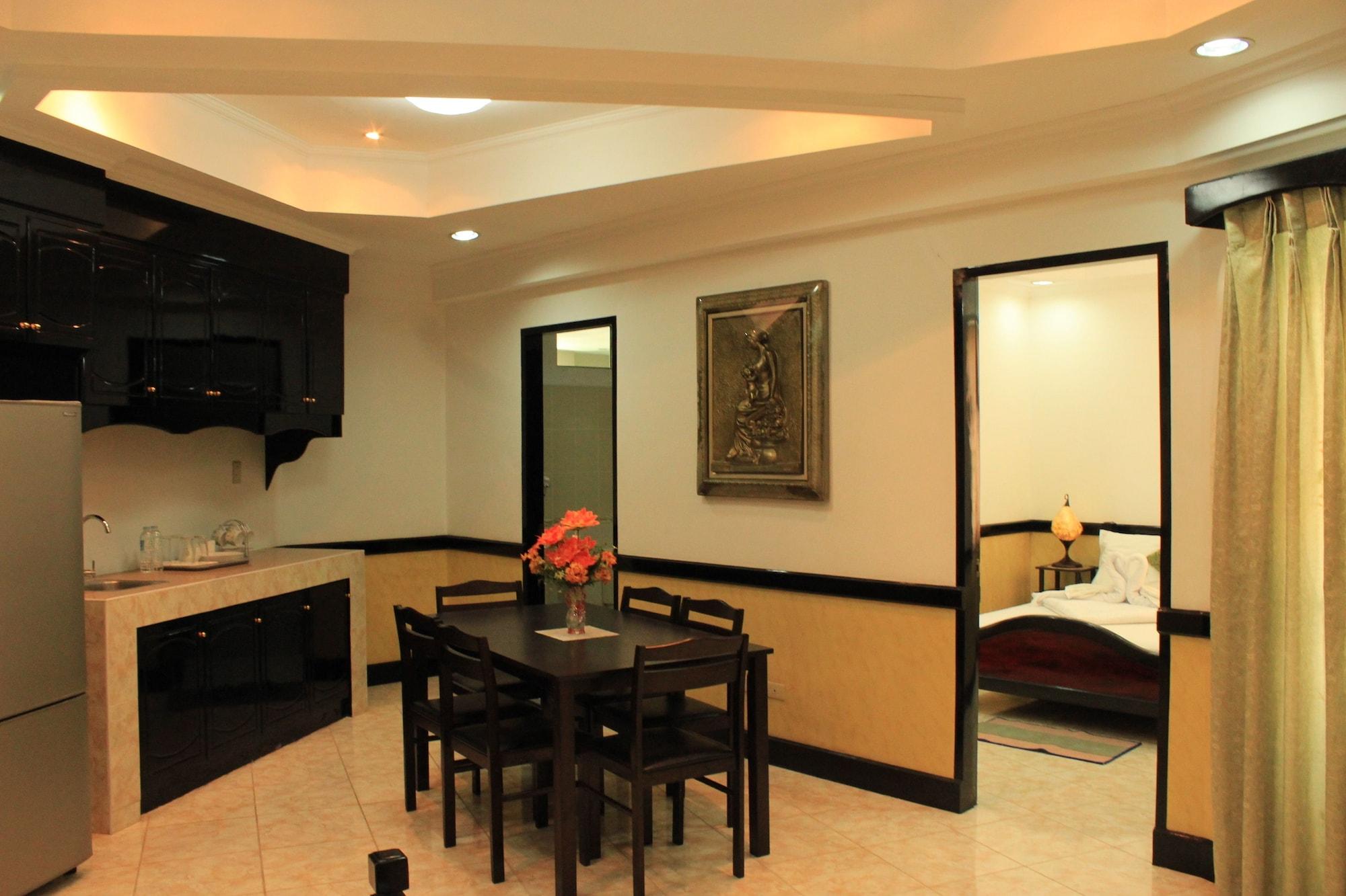 Green One Hotel Мактан Екстериор снимка